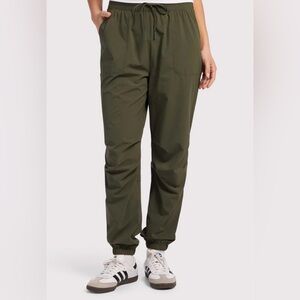 Nuuds Refine Jogger Olive Green Medium